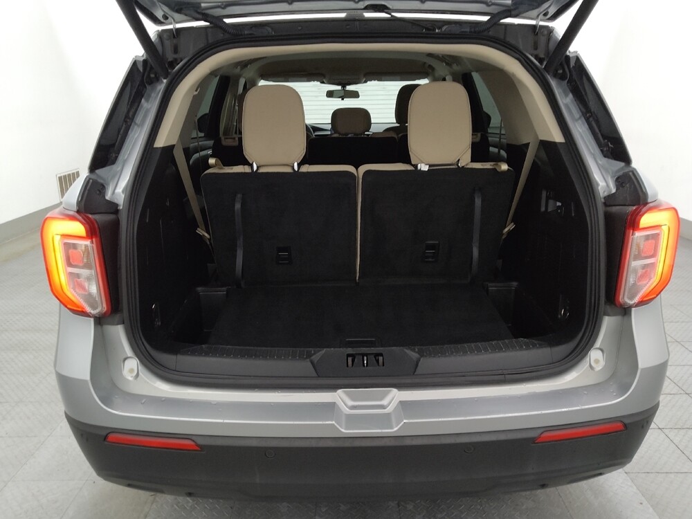 2021 Ford Explorer in Tampa, FL 33619 - 18121951 29