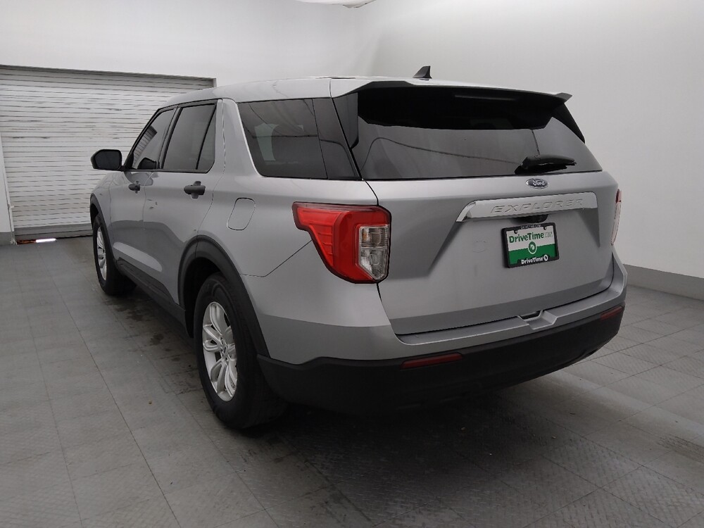 2021 Ford Explorer in Tampa, FL 33619 - 18121951 5