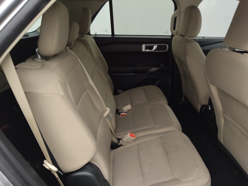 2021 Ford Explorer in Tampa, FL 33619 - 18121951 19