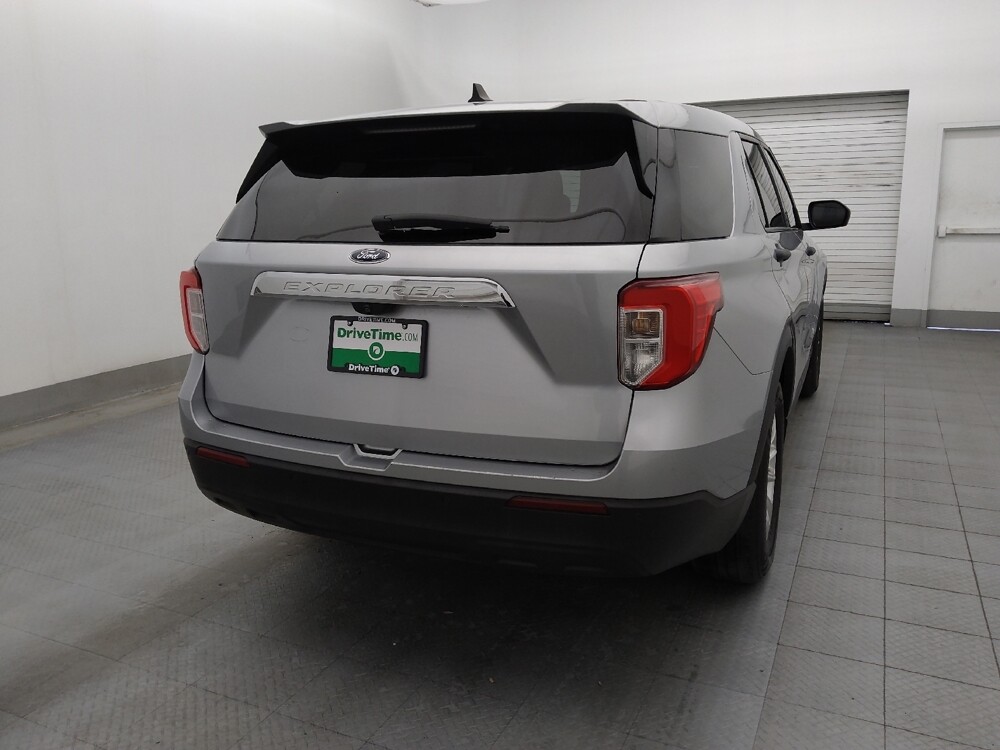 2021 Ford Explorer in Tampa, FL 33619 - 18121951 7