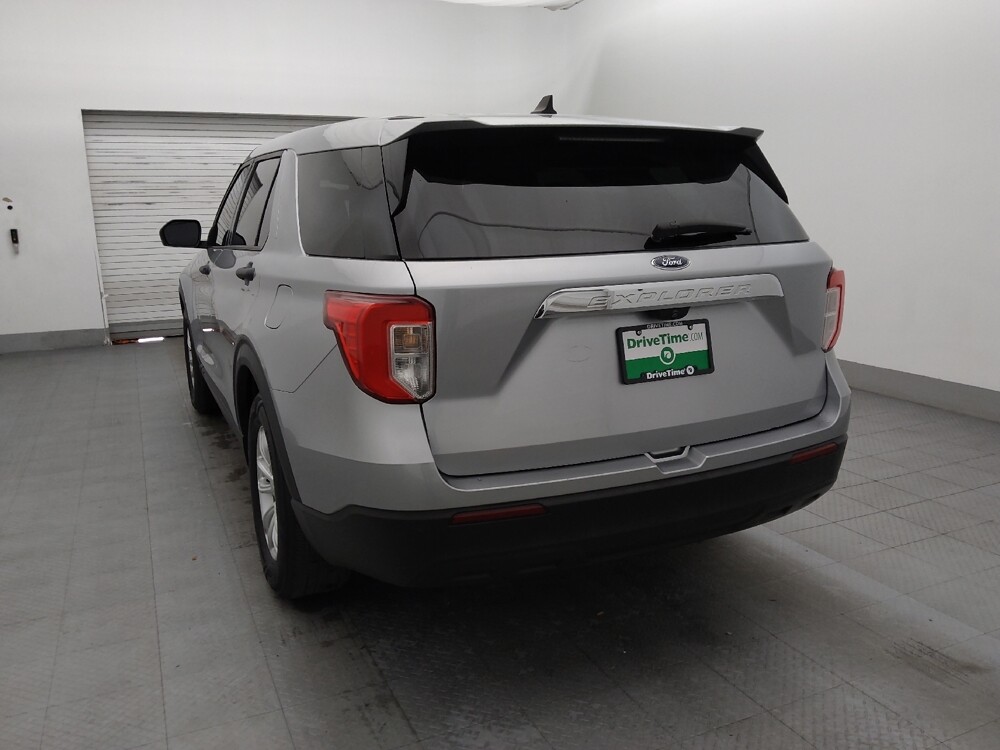 2021 Ford Explorer in Tampa, FL 33619 - 18121951 6