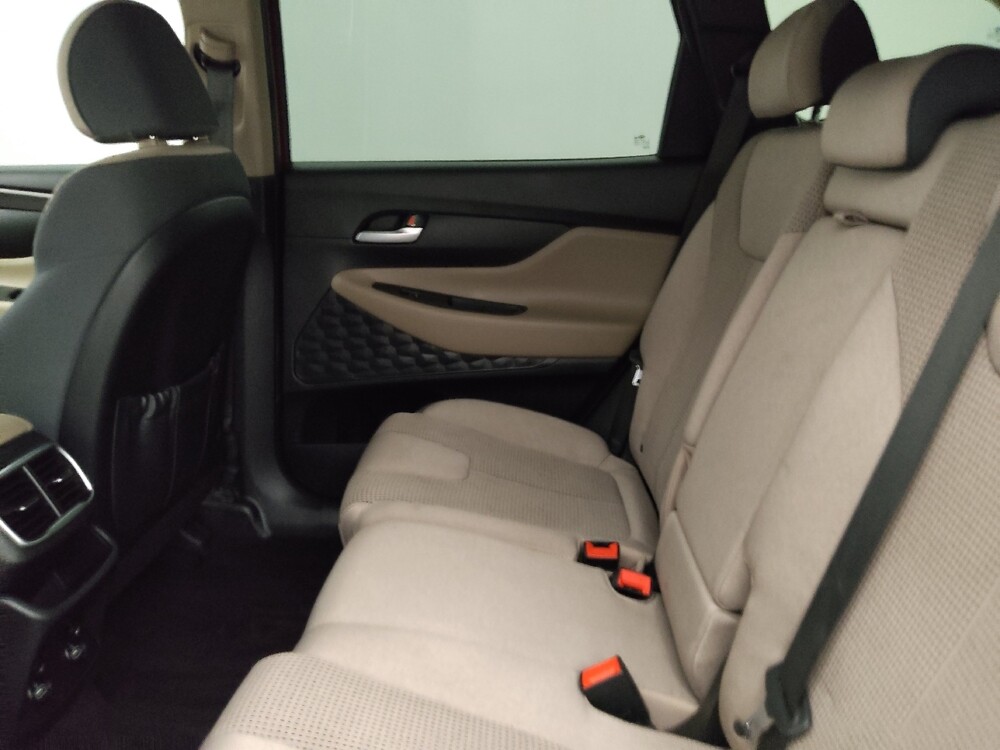 2019 Hyundai Santa Fe in Tampa, FL 33619 - 18121952 18