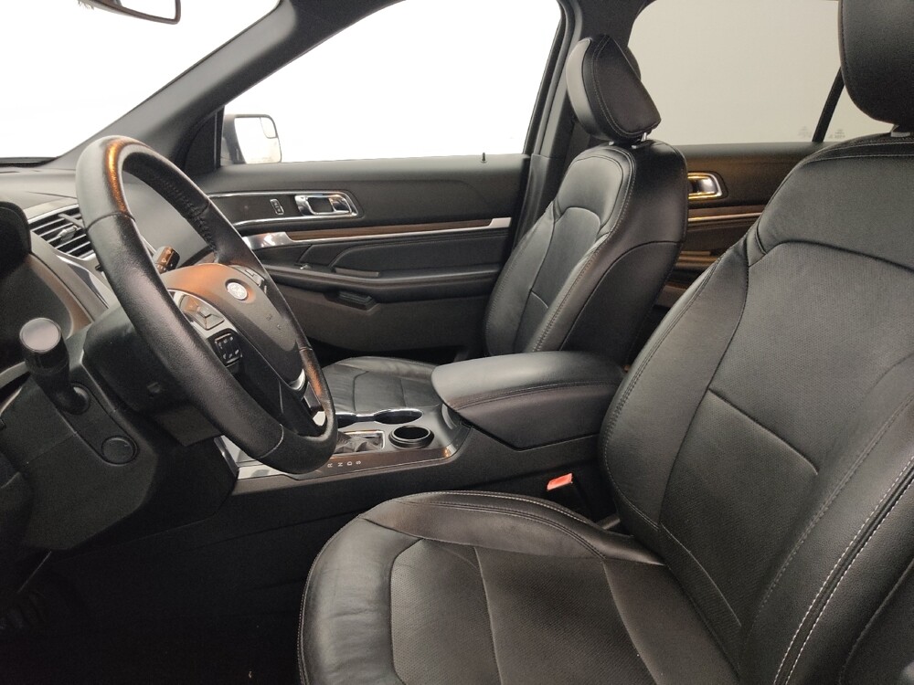 2018 Ford Explorer in Fort Myers, FL 33907 - 18121960 17