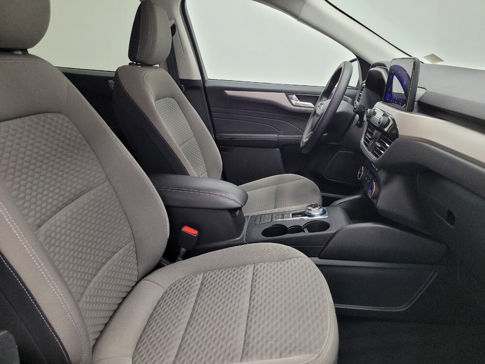 2021 Ford Escape in Las Vegas, NV 89104 - 18121966 21