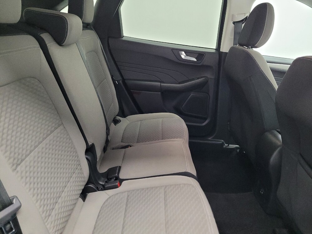 2021 Ford Escape in Las Vegas, NV 89104 - 18121966 19