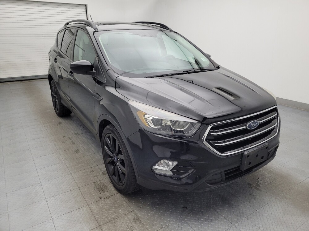 2018 Ford Escape in Charleston, SC 29414 - 18121969 13