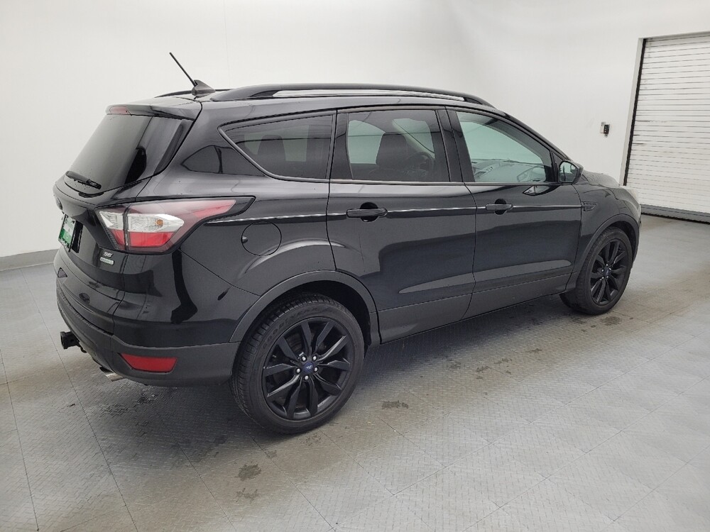 2018 Ford Escape in Charleston, SC 29414 - 18121969 10