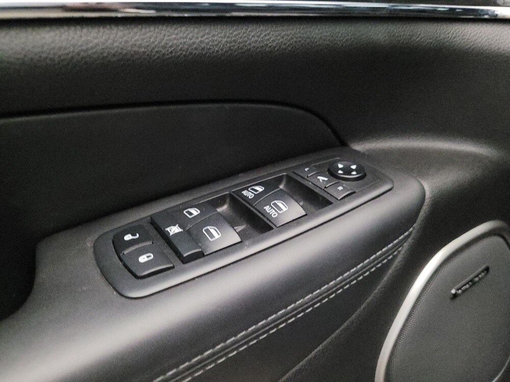 2019 Jeep Grand Cherokee in New Castle, DE 19720 - 18121970 27