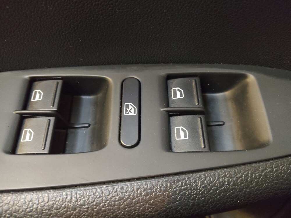 2018 Volkswagen Jetta in Charlotte, NC 28273 - 18121972 27