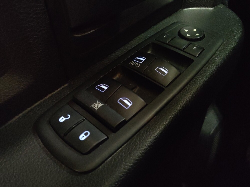 2013 RAM 1500 in West Palm Beach, FL 33409 - 18121978 27