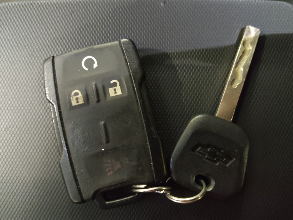 2017 Chevrolet Silverado 1500 in Savannah, GA 31419 - 18121979 32