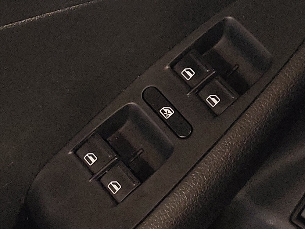 2018 Volkswagen Jetta in Savannah, GA 31419 - 18121980 27