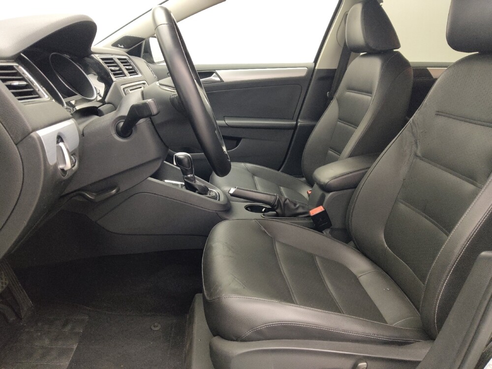 2018 Volkswagen Jetta in Savannah, GA 31419 - 18121980 17