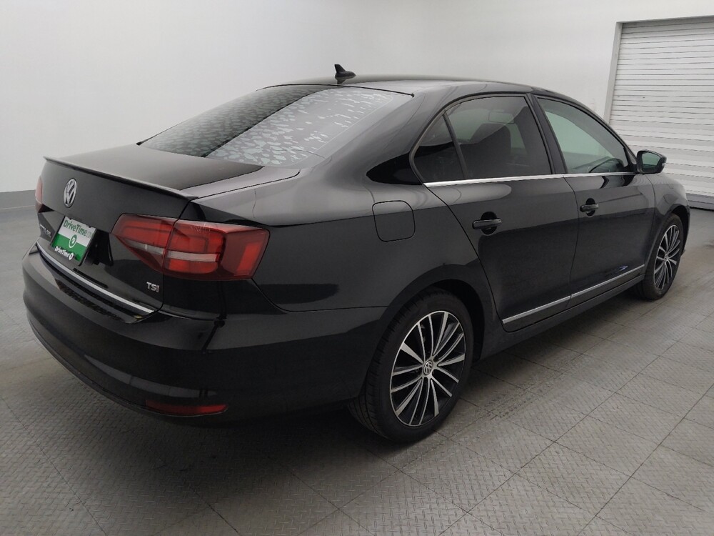 2018 Volkswagen Jetta in Savannah, GA 31419 - 18121980 9