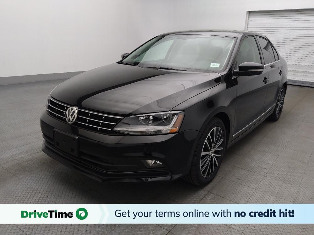 2018 Volkswagen Jetta in Savannah, GA 31419 - 18121980