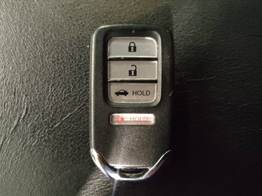 2018 Honda Accord in Savannah, GA 31419 - 18121992 32