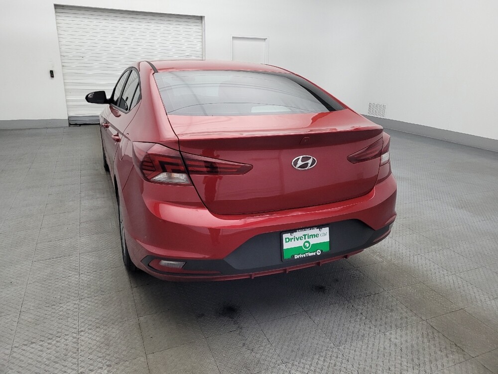 2019 Hyundai Elantra in Savannah, GA 31419 - 18121999 6