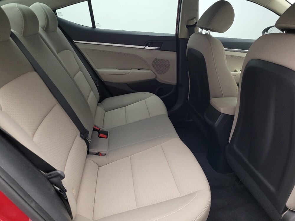 2019 Hyundai Elantra in Savannah, GA 31419 - 18121999 19