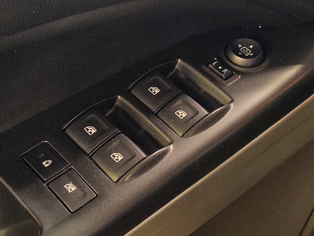 2015 Chevrolet Colorado in Savannah, GA 31419 - 18122000 27