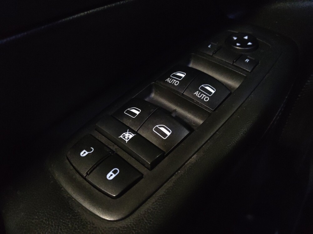 2018 Jeep Grand Cherokee in Savannah, GA 31419 - 18122003 27