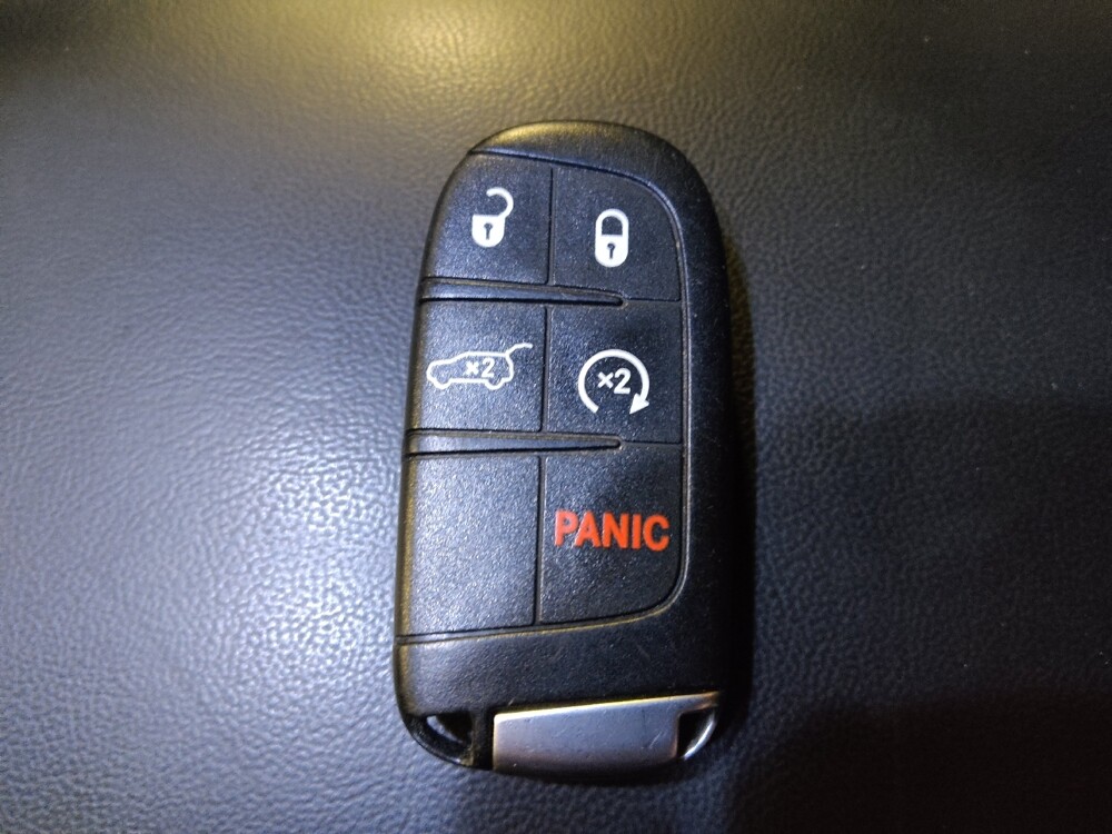 2018 Jeep Grand Cherokee in Savannah, GA 31419 - 18122003 32