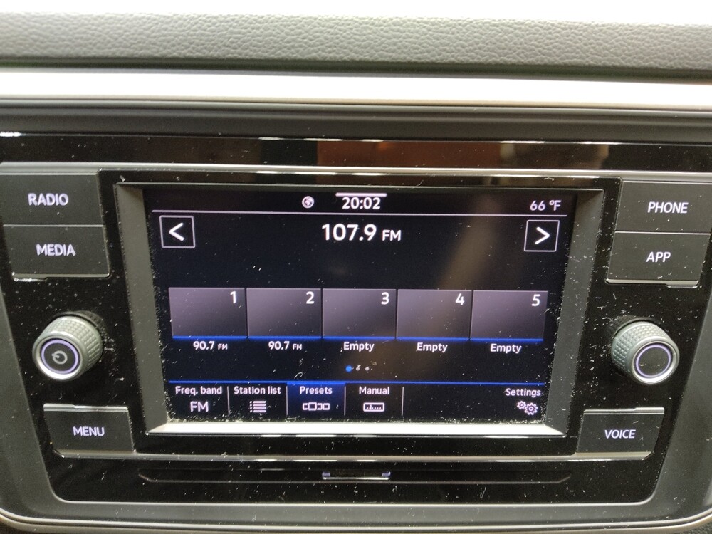 2021 Volkswagen Atlas in Greenville, NC 27834 - 18122009 25