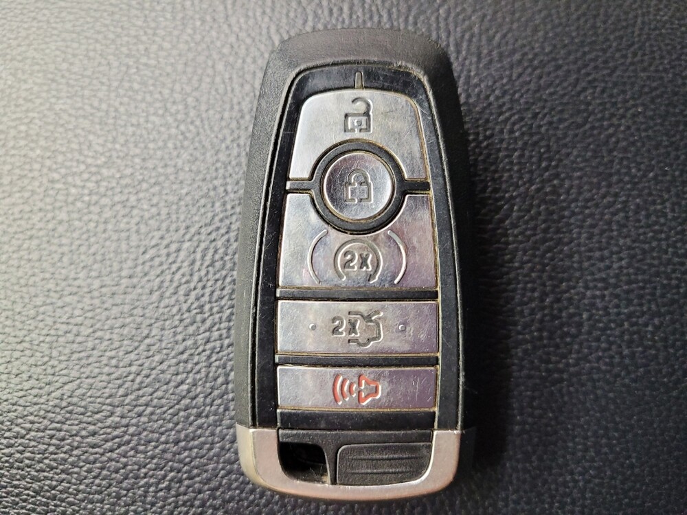 2018 Ford Explorer in Columbia, SC 29210 - 18122010 32