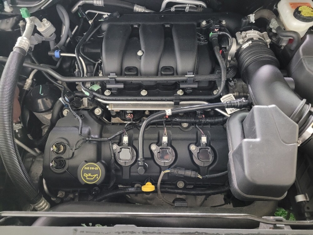 2018 Ford Explorer in Columbia, SC 29210 - 18122010 30