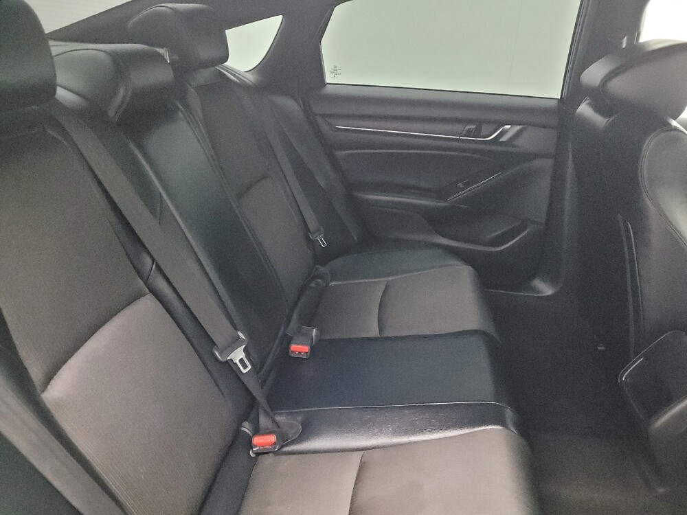 2018 Honda Accord in Greenville, NC 27834 - 18122012 19