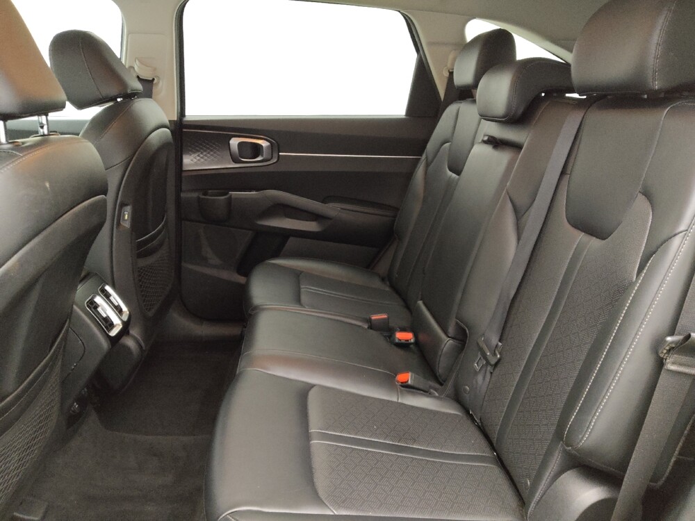 2021 Kia Sorento in Columbia, SC 29210 - 18122014 18
