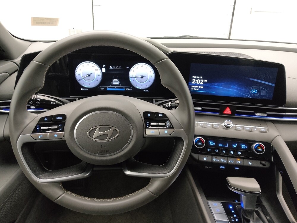 2025 Hyundai Elantra in Charleston, SC 29414 - 18122015 22