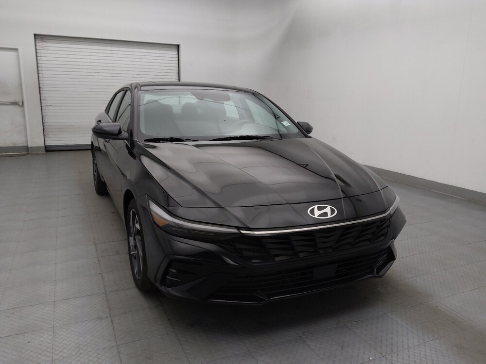 2025 Hyundai Elantra in Charleston, SC 29414 - 18122015 14