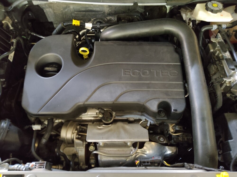 2023 Chevrolet Equinox in Columbia, SC 29210 - 18122016 30