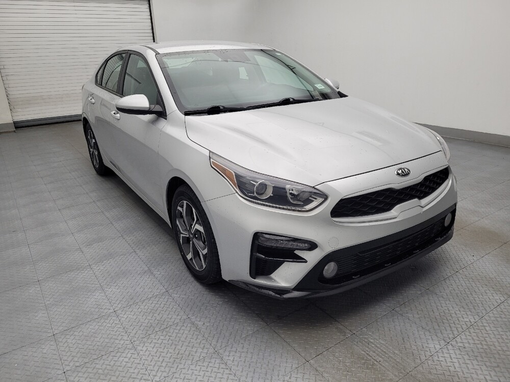 2021 Kia Forte in Greensboro, NC 27407 - 18122020 13