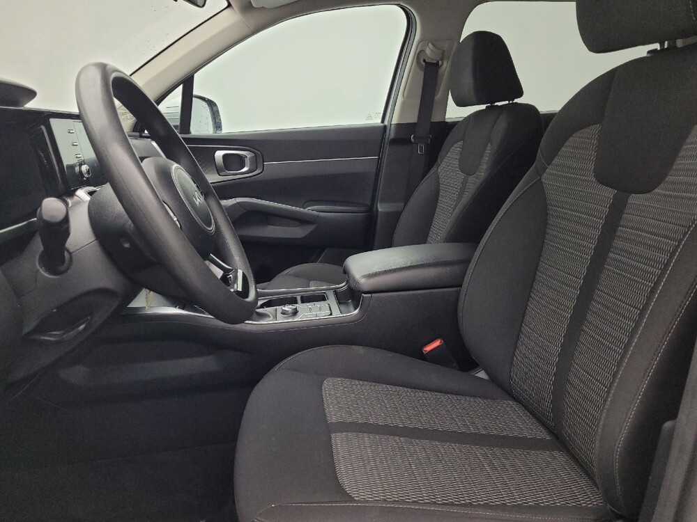 2022 Kia Sorento in Greensboro, NC 27407 - 18122026 17