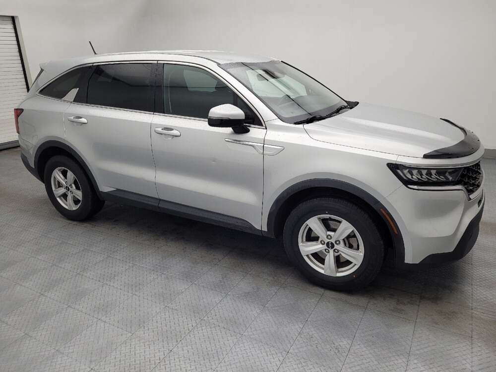 2022 Kia Sorento in Greensboro, NC 27407 - 18122026 11