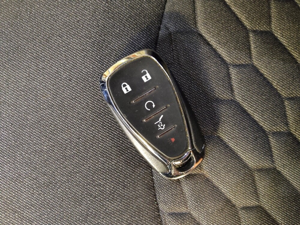 2019 Chevrolet Equinox in Winston-Salem, NC 27103 - 18122029 32