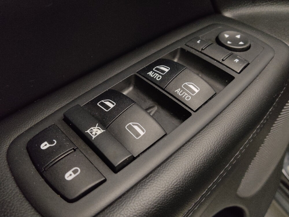 2018 Jeep Grand Cherokee in Albuquerque, NM 87123 - 18122035 27