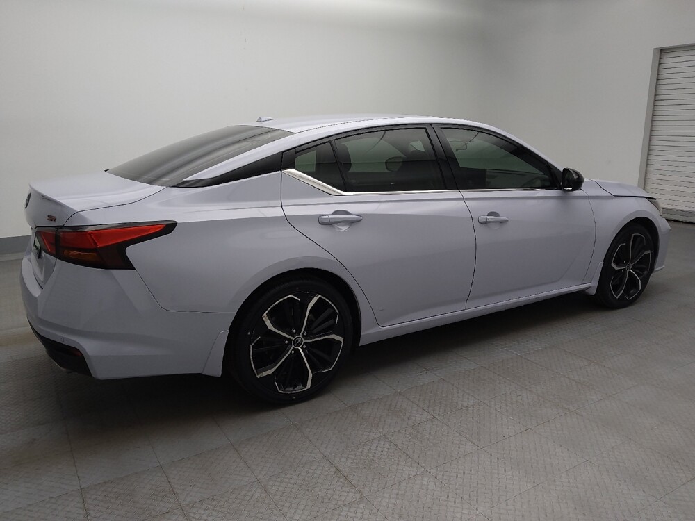 2024 Nissan Altima in Albuquerque, NM 87123 - 18122036 10