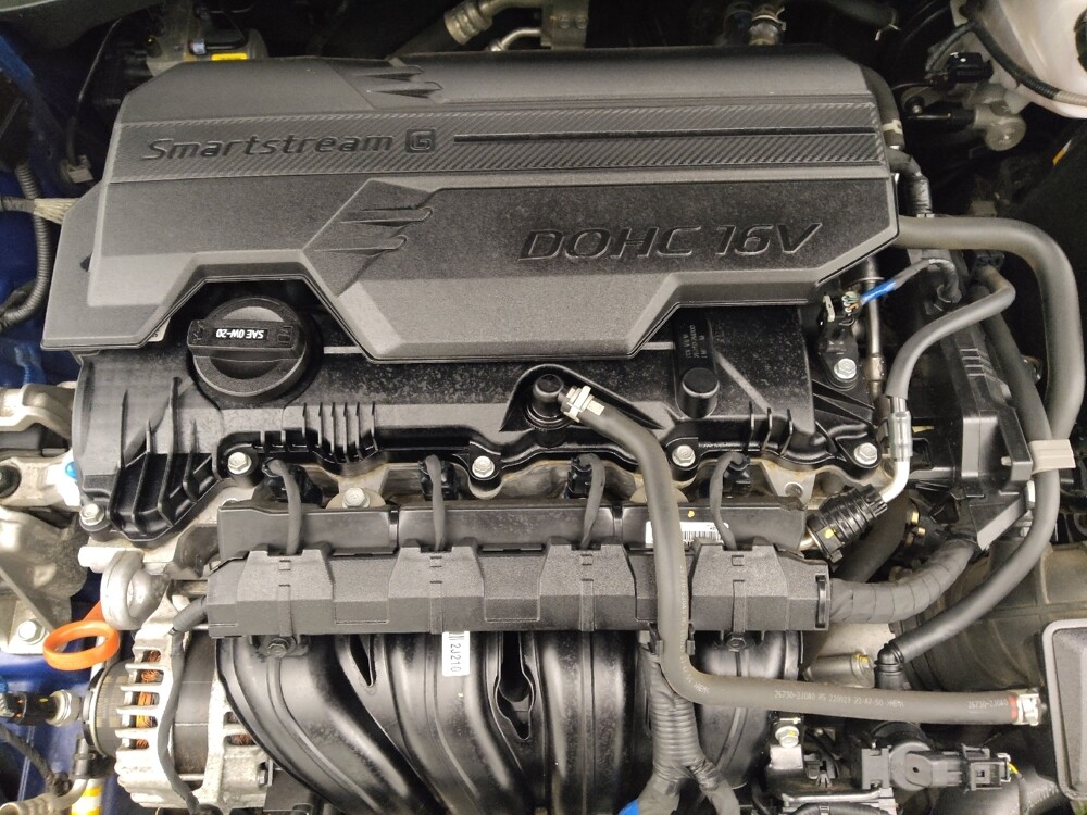 2023 Hyundai Elantra in Albuquerque, NM 87123 - 18122040 30