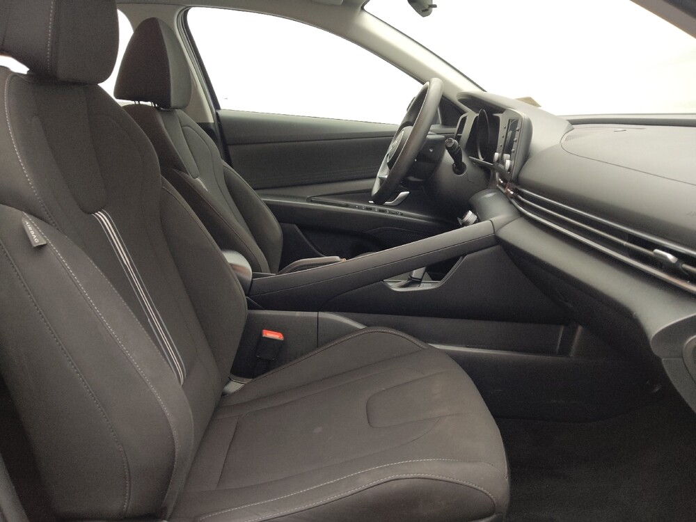 2023 Hyundai Elantra in Albuquerque, NM 87123 - 18122040 21