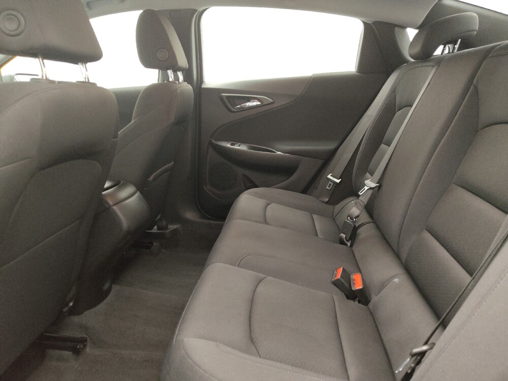 2023 Chevrolet Malibu in Albuquerque, NM 87123 - 18122044 18