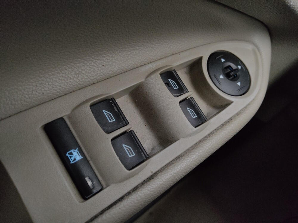 2014 Ford Escape in Albuquerque, NM 87123 - 18122046 27