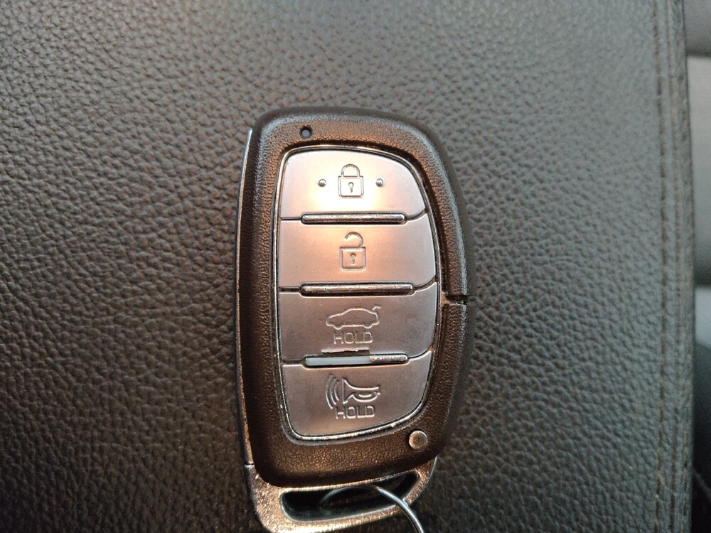 2020 Hyundai Elantra in Albuquerque, NM 87123 - 18122047 32