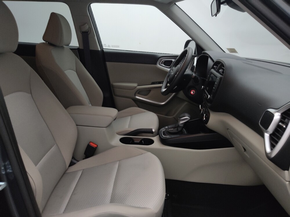 2025 Kia Soul in Albuquerque, NM 87123 - 18122051 21