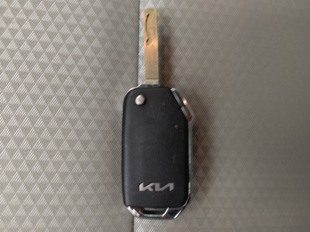 2025 Kia Soul in Albuquerque, NM 87123 - 18122051 32