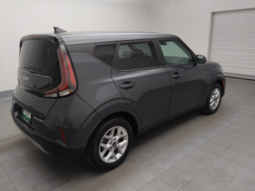2025 Kia Soul in Albuquerque, NM 87123 - 18122051 10