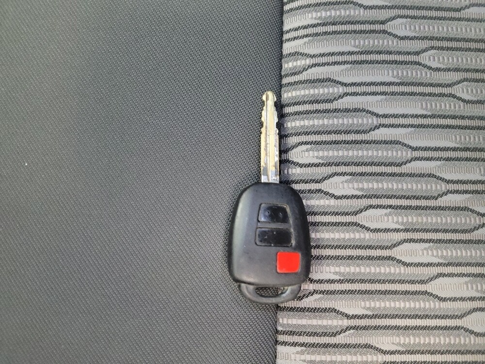 2019 Toyota Tundra in Huntsville, AL 35816 - 18122057 32