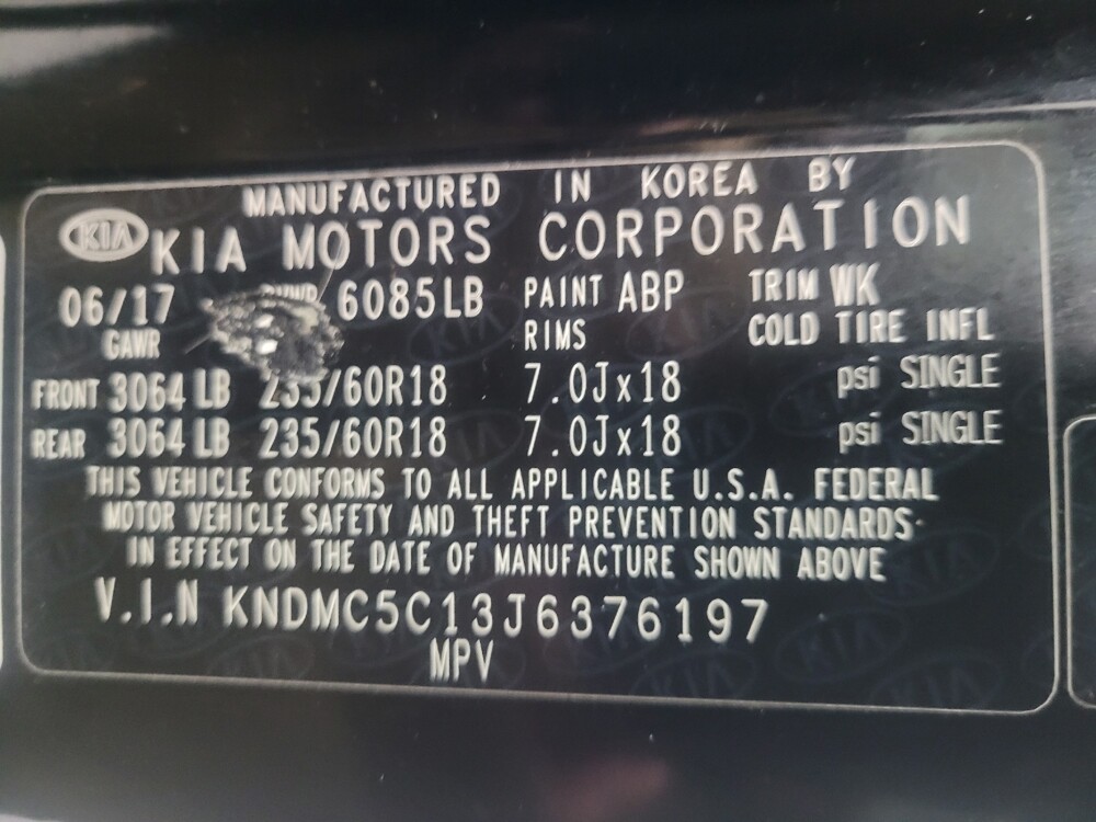 2018 Kia Sedona in Huntsville, AL 35816 - 18122065 33