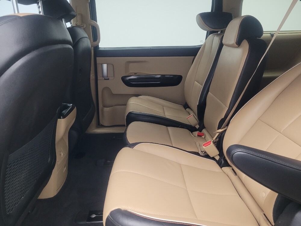 2018 Kia Sedona in Huntsville, AL 35816 - 18122065 18
